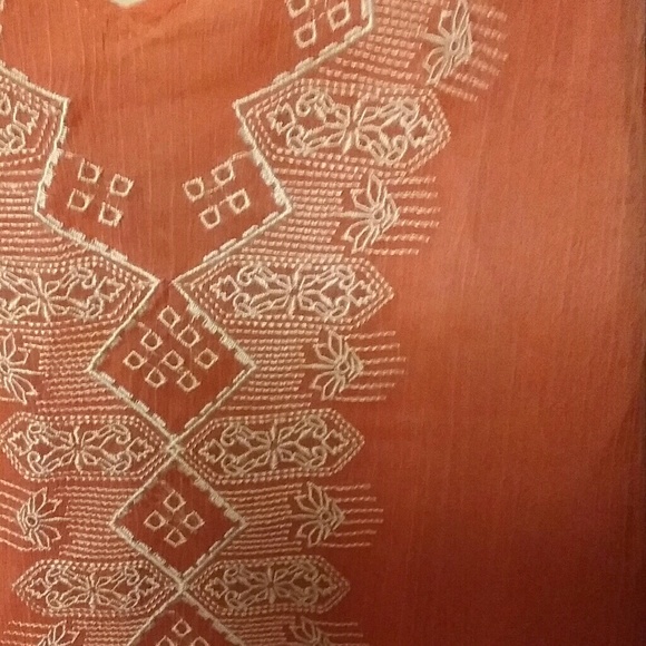 NWT LUCA PARIS CORAL & WHITE EMBROIDERED TOP - Picture 2 of 10